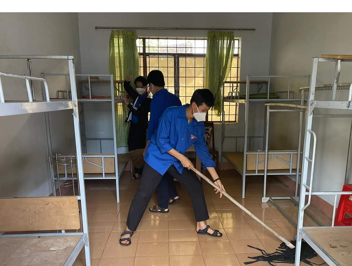 chuong trinh tiep xuc mua thi của doan thanh nien thi tran 2